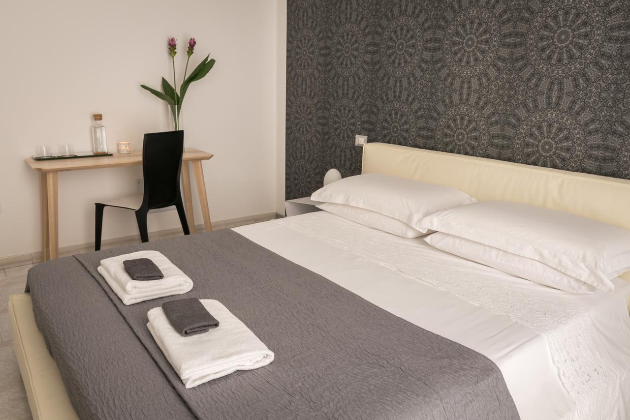 B&B Le Giravolte Lecce Zewnętrze zdjęcie